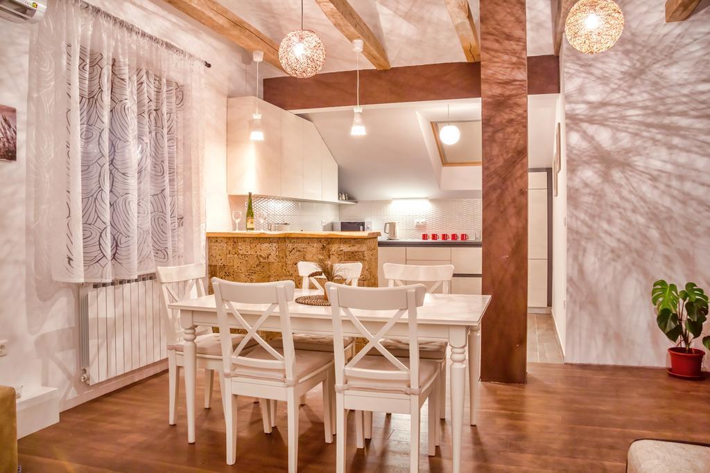 Apartments Lucic Slunj Rum bild